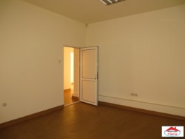 casa-subsol-parter-etaj-zona-functionarilor-id-21622-10