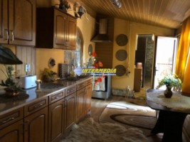 casa-mica-si-cocheta-pe-de-vanzare-in-alba-iulia-zona-centru-ideala-spatiu-birou-3