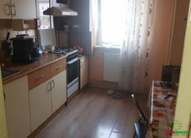 apartament-4-camere-decomandat-zona-mihai-viteazu