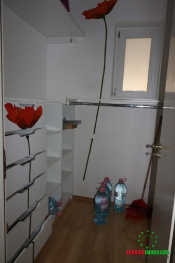 apartament-3-camere-in-constructie-noua-zona-strand-7