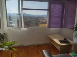 apartament-cu-2-camere-decomandat-de-inchiriat-zona-mihai-viteazu-9