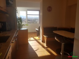 apartament-cu-2-camere-decomandat-de-inchiriat-zona-mihai-viteazu-11