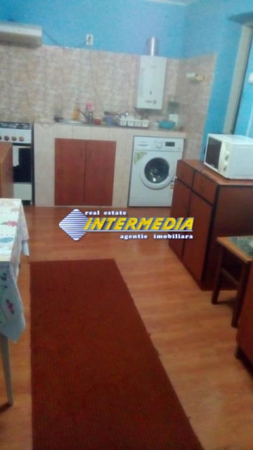 casa-de-vanzare-3-camere-renovata-in-galtiu-4