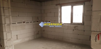 casa-noua-cu-4-camere-si-living-de-vanzare-in-zona-alba-micesti