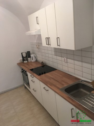 apartament-la-casa-de-inchiriat-zona-ultracentrala-11