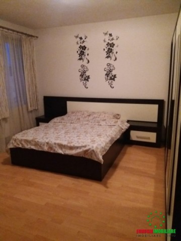 apartament-cu-3-camere-semidecomandat-zona-terezian-7