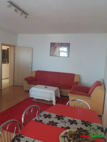 apartament-cu-3-camere-semidecomandat-zona-terezian-9