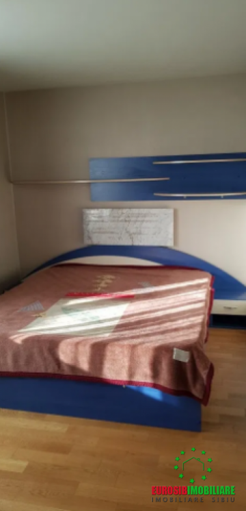 apartament-cu-4-camere-semidecomandat-de-inchiriat-in-sibiu-zona-mihai-viteazu-3