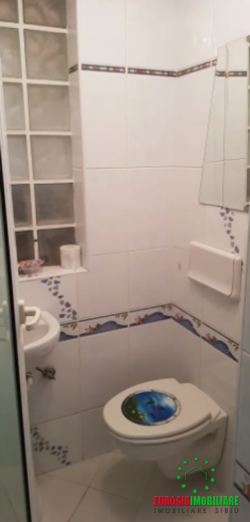 apartament-cu-4-camere-semidecomandat-de-inchiriat-in-sibiu-zona-mihai-viteazu-6