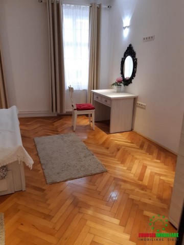 apartament-de-lux-65-mp-de-inchiriat-in-sibiu-ultracentral-3