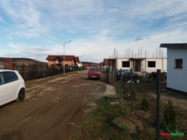 teren-1000-mp-de-vanzare-in-cristian-sibiu-2