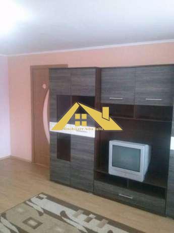 apartament-2-camere-zona-cetate-piata