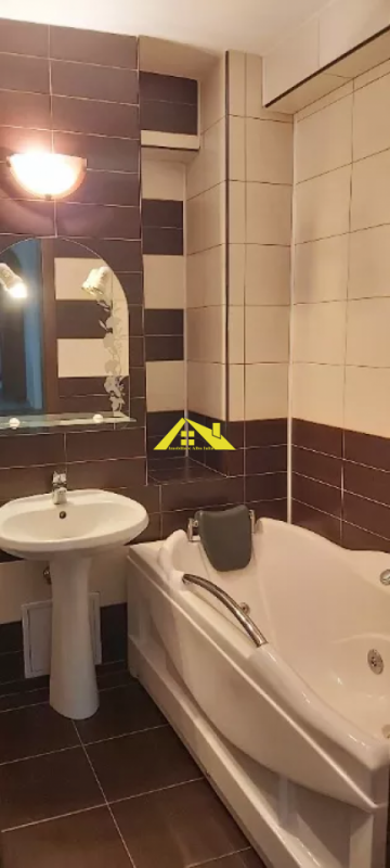 apartament-de-inchiriat-3-camere-centru-alba-iulia-2