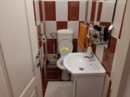 vand-apartament-cu-3-camere-etaj-1-zona-cetate-piata-6