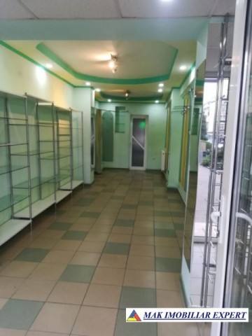spatiu-comercial-25-mp-campulung-5