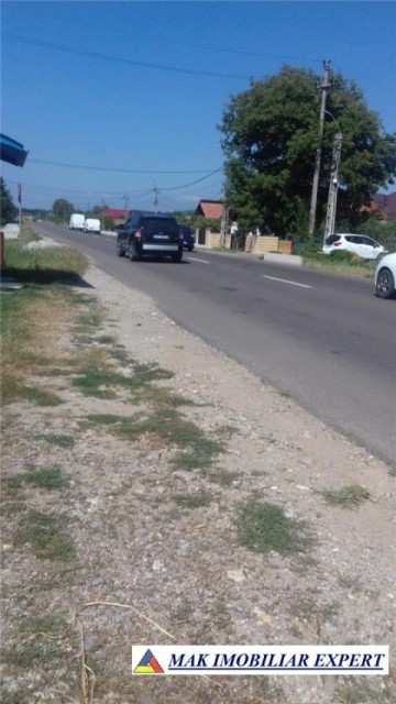 teren-1200-mp-intravilan-titesti-valea-stanii-3