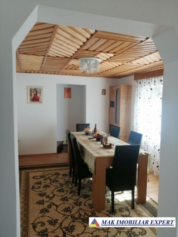 vila-cu-6-camere-si-teren-de-360-mp-de-vanzare-rucar-arges-ideala-pentru-resedinta-de-vacanta-sau-locuinta-permanenta-2