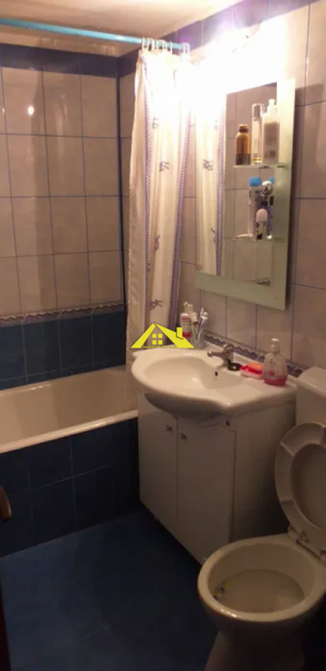 vand-apartament-3-camere-62mp-3