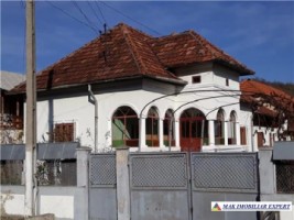 casa-12-camere-teren-2800-mp-aninoasa