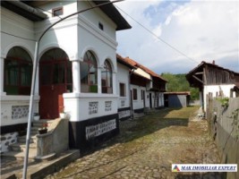 casa-12-camere-teren-2800-mp-aninoasa-2