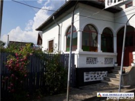casa-12-camere-teren-2800-mp-aninoasa-3