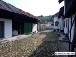 casa-12-camere-teren-2800-mp-aninoasa-6