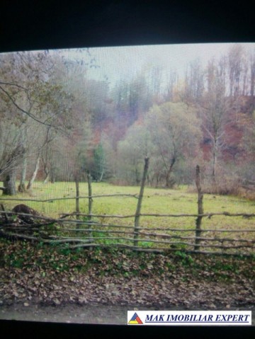 teren-extravilan-1400-mp-de-vanzare-in-albestii-de-muscel-candesti-arges-2