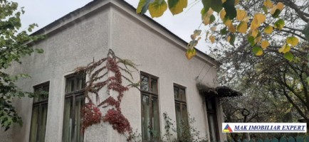 vila-4-camere-teren-1655-mp-campulung