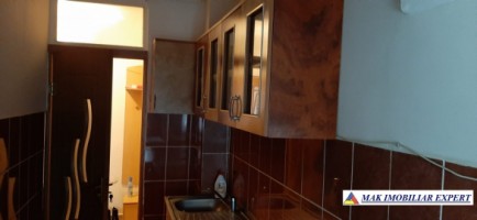 vand-garsoniera-campulung-muscel-grui-4
