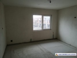 spatiu-comercial-125-mp-campulung-4