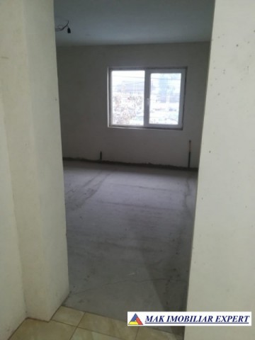 spatiu-comercial-125-mp-campulung-12
