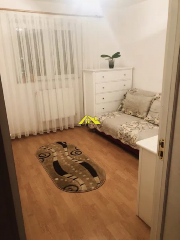 inchiriez-apartament-3-camere-1