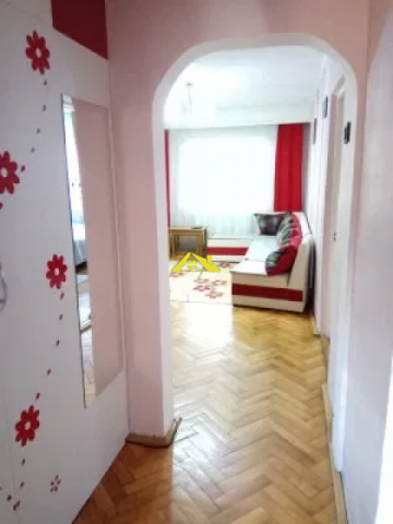 vand-apartament-4-camere-1