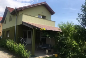 casa-tip-duplex-centru