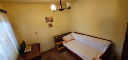 central-zona-valeni-etaj-la-casa-ter-210mp-140000-euro-12