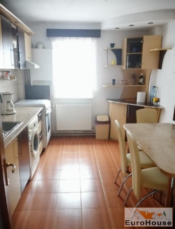 apartament-de-vanzare-4-camere-alba-iulia-1