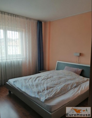 apartament-de-vanzare-4-camere-alba-iulia-2