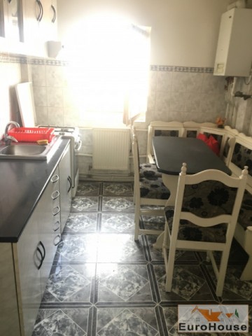 apartament-de-inchiriat-4-camere-alba-iulia-4