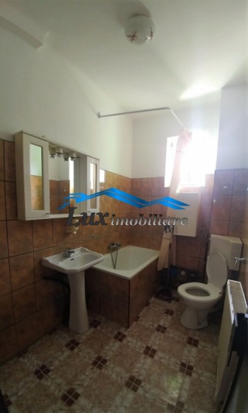 apartament-cu-5-camere-zona-centrala-2