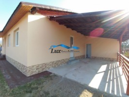 lux-imobiliare-vinde-casa-in-busag-8