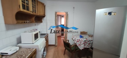 lux-imobiliare-vinde-apartament-3-camere-situat-ultracentral-4