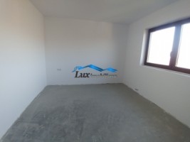 lux-imobiliare-vinde-casa-in-merisor-9