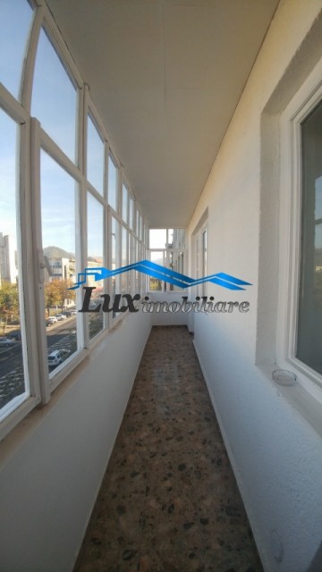 lux-imobiliare-vinde-apartament-cu-2-camere-zona-ultracentrala-3