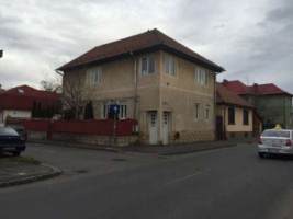 vand-casa-in-brasov-centrul-civic-1