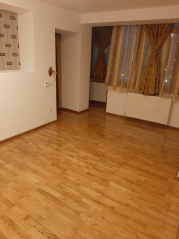 apartament-3-camere-ultracentral-1