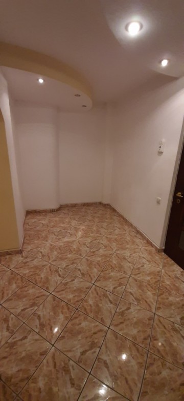 apartament-2-camere-zona-sucevei-1