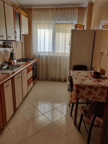 apartament-cu-3-camere-in-zona-rahova-barca