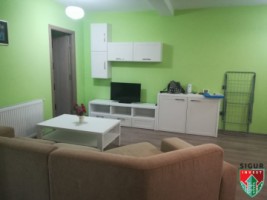 apartament-3-camere-cu-gradina-geam-la-baie-mobilat-modern-4