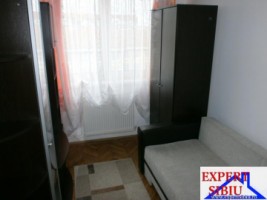 inchiriez-apartament-3-camere-recent-renovat-zona-cedonia-3