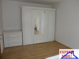 inchiriez-apartament-2-camere-la-mansardazona-vasile-aaron-1